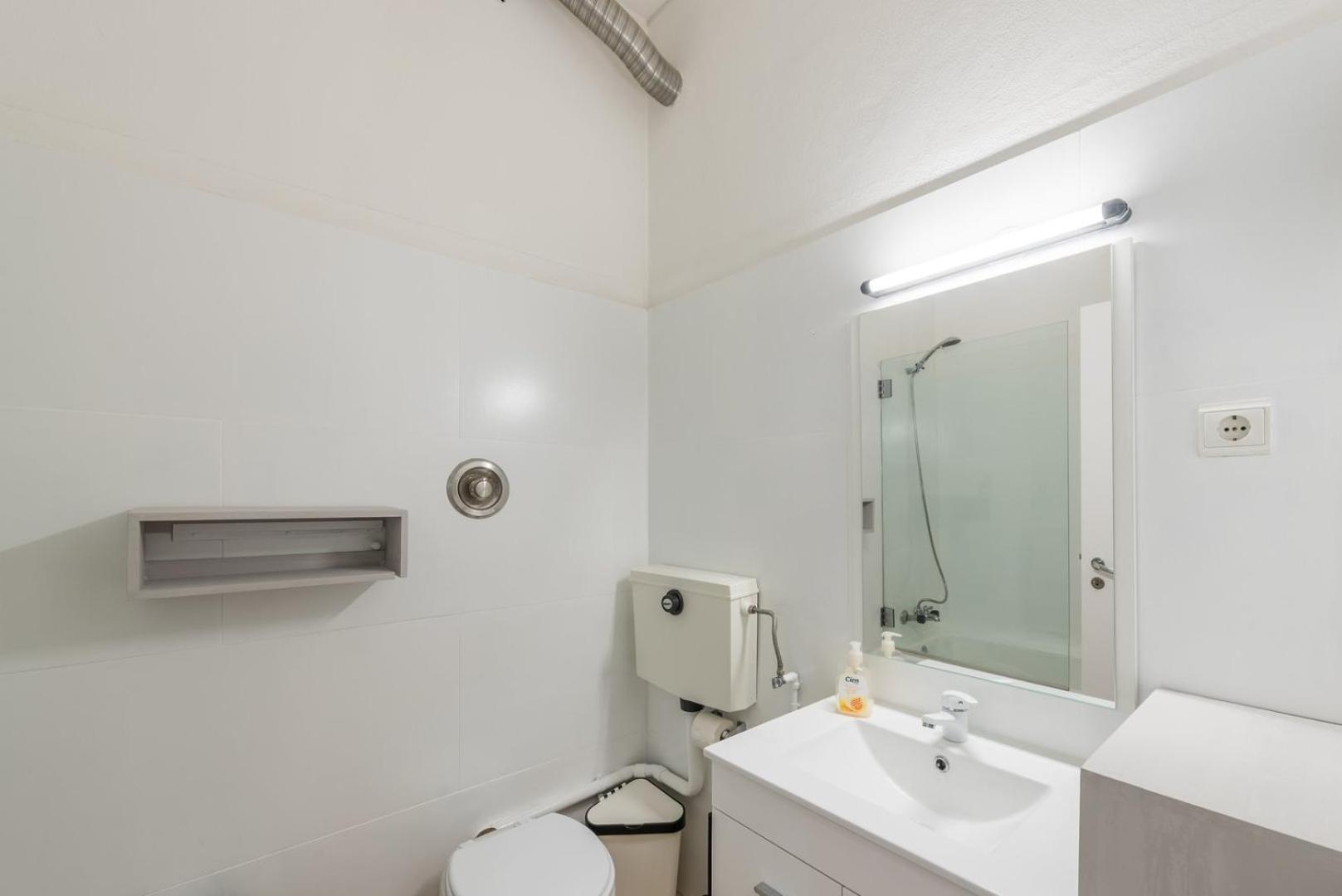 Guestready - Minimalistic Studio Downtown Porto Luaran gambar