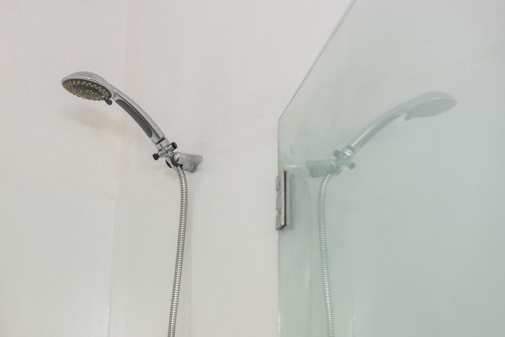 Guestready - Minimalistic Studio Downtown Porto Luaran gambar