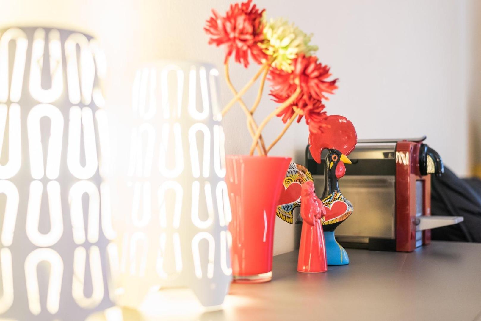 Guestready - Minimalistic Studio Downtown Porto Luaran gambar