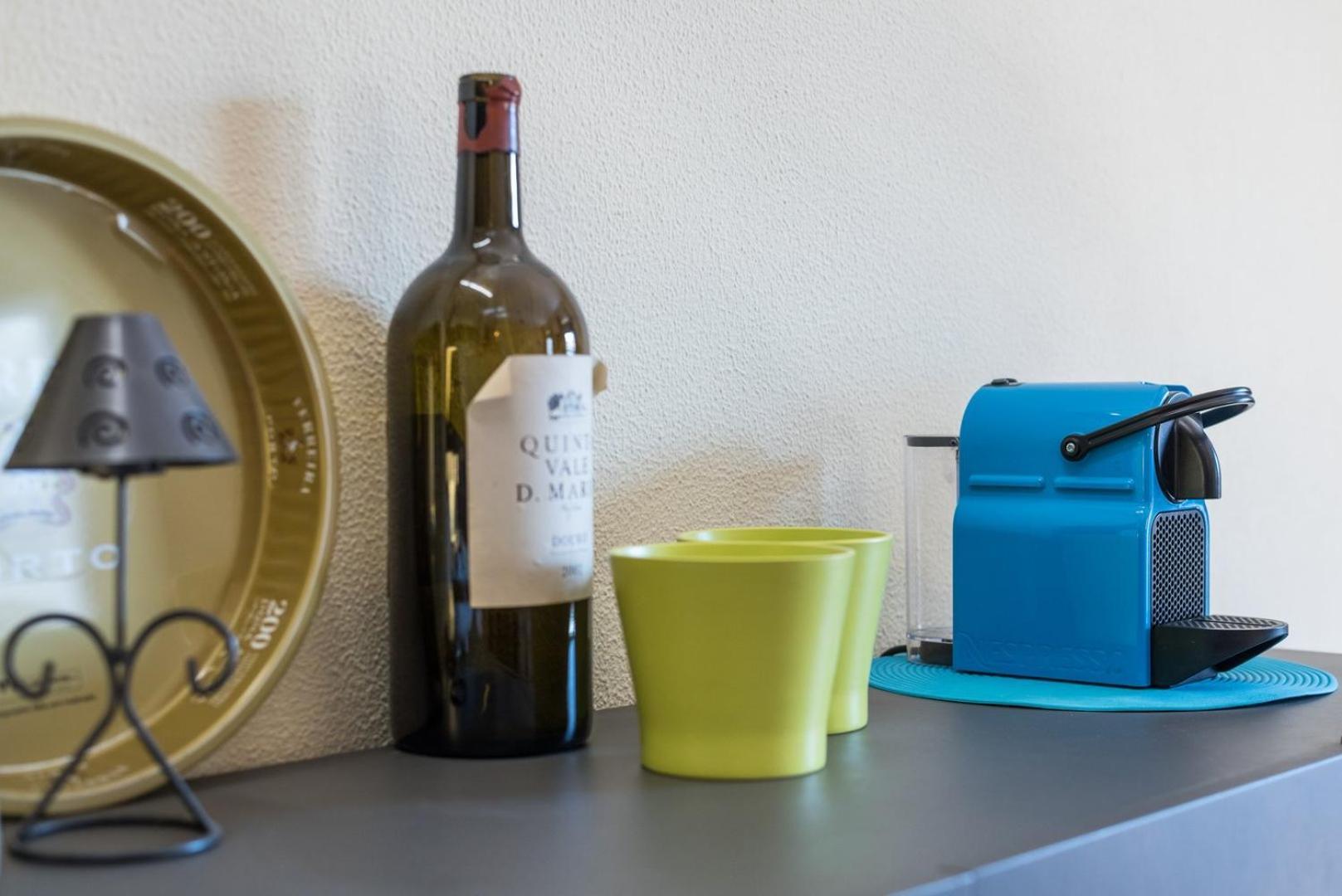 Guestready - Minimalistic Studio Downtown Porto Luaran gambar