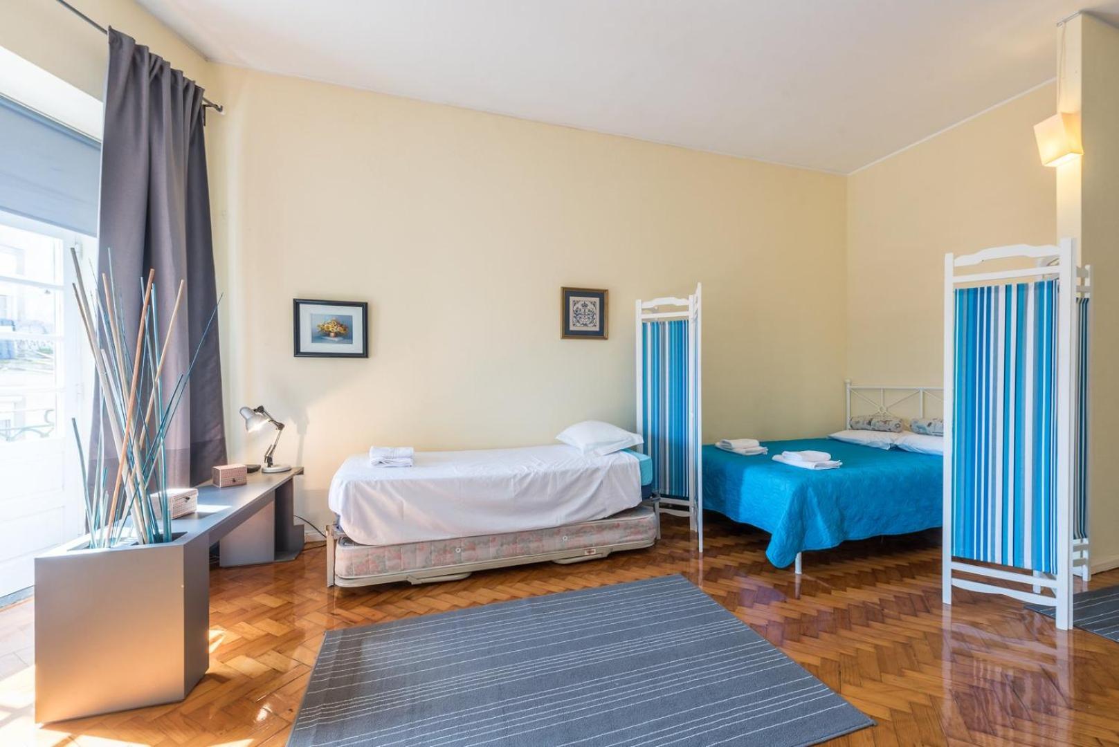 Guestready - Minimalistic Studio Downtown Porto Luaran gambar