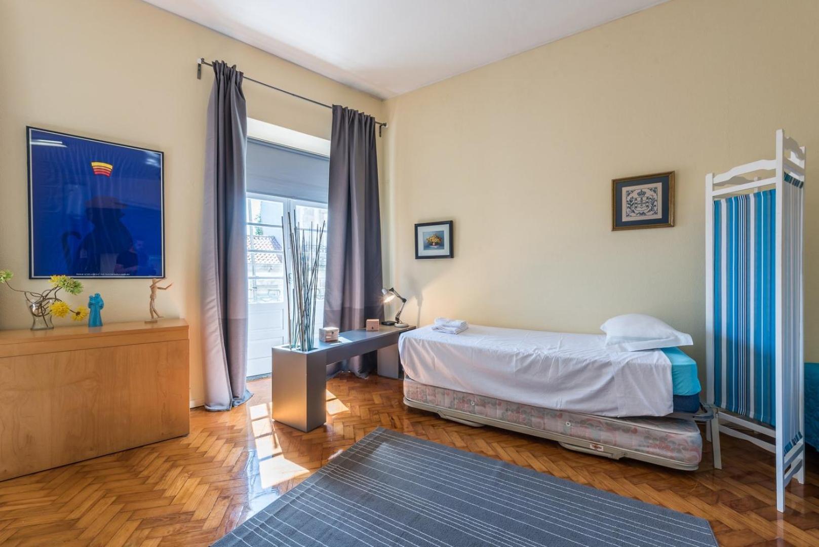 Guestready - Minimalistic Studio Downtown Porto Luaran gambar